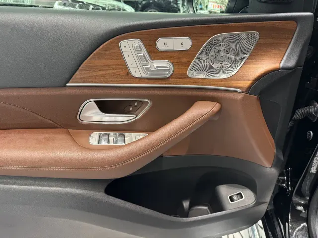 Mercedes-Benz GLE-Class — Фото автомобиля 7