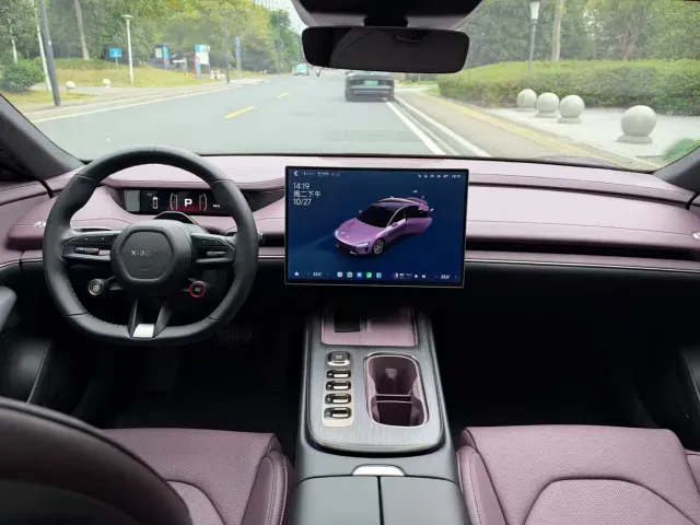 Xiaomi SU7 — Фото автомобиля 5