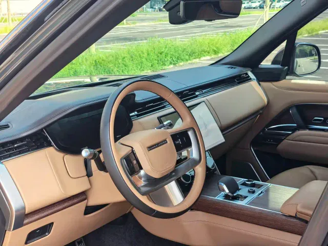 Land Rover Range Rover — Фото автомобиля 7