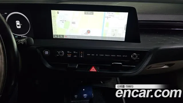 Kia K8 Hybrid — Фото автомобиля 18