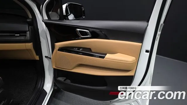Kia Canival Carnival 4 поколение Бензин 9 мест Noblesse — Фото автомобиля 25