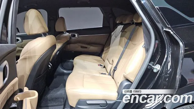 Kia Sorento Новый Sorento 4 поколение Дизель 2.2 4WD — Фото автомобиля 22