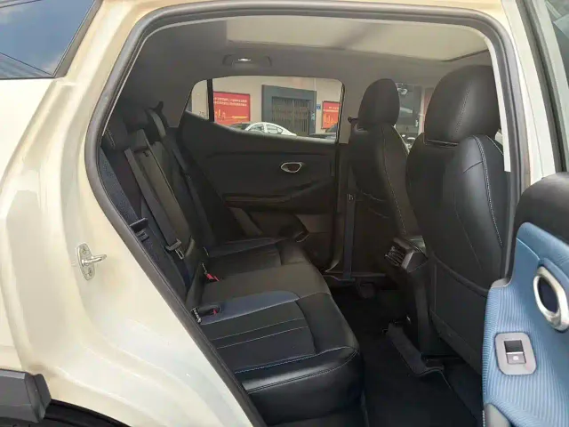 GAC Trumpchi GS3 — Фото автомобиля 11