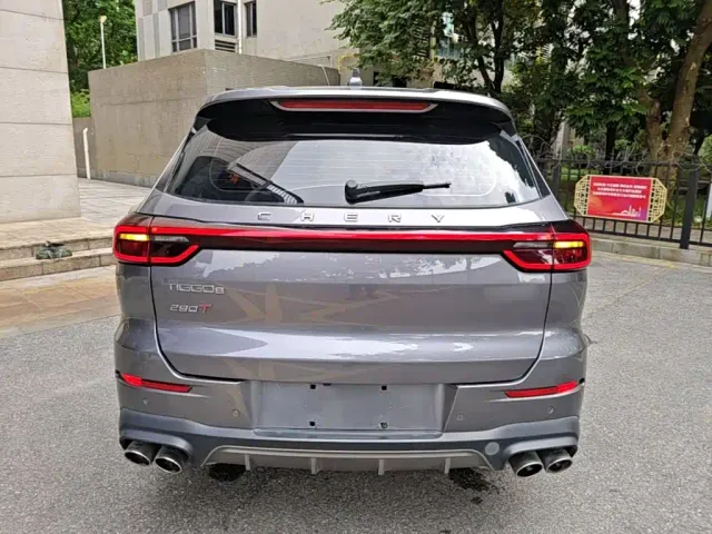 Chery Tiggo 8 — Фото автомобиля 5