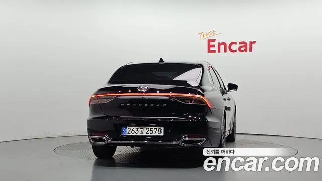 Hyundai Grandeur New — Фото автомобиля 4