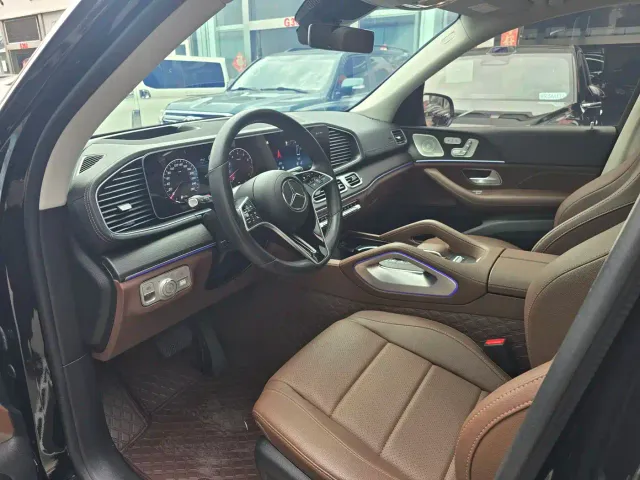 Mercedes-Benz GLE-Class — Фото автомобиля 7