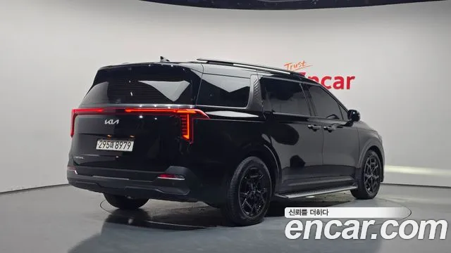Фотография автомобиля — Kia Carnival Generation 4