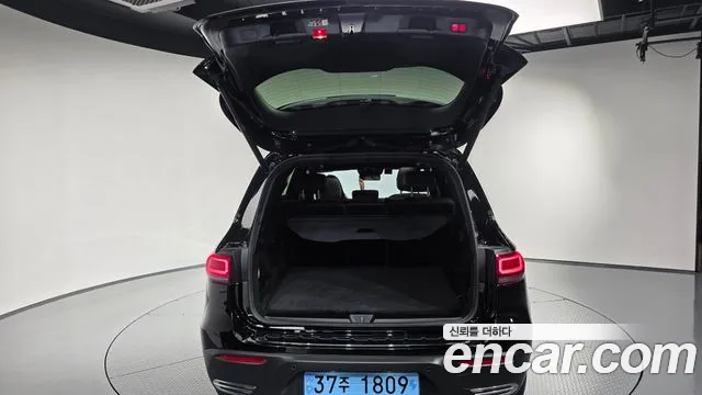 Mercedes-Benz EQB — Фото автомобиля 29