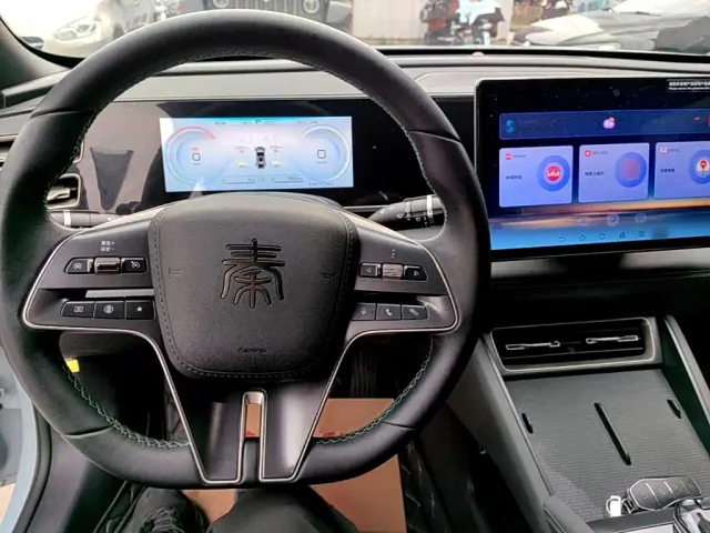 BYD Qin L — Фото автомобиля 9
