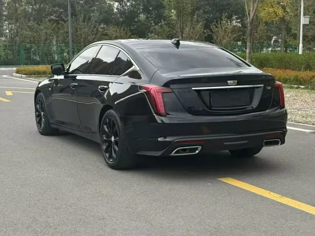 Cadillac CT5 — Фото автомобиля 4