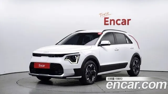 Фотография автомобиля — Kia Niro New