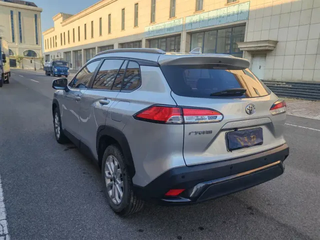 Toyota Frontlander — Фото автомобиля 15