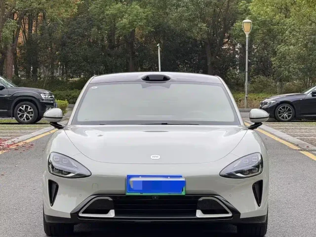 Xiaomi SU7 — Фото автомобиля 2