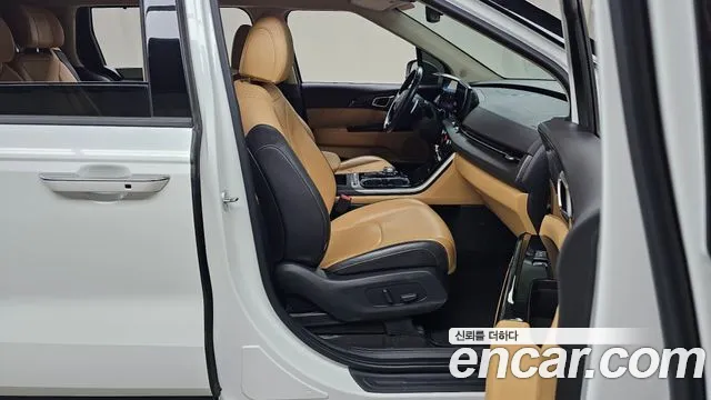 Kia Carnival 4th Gen — Фото автомобиля 16