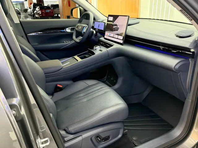 Geely Galaxy E5 — Фото автомобиля 9