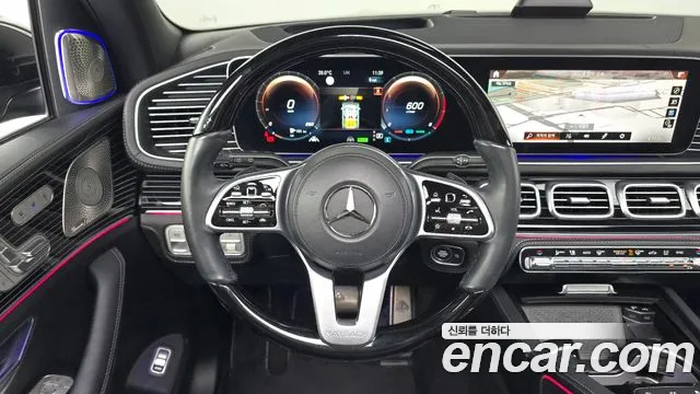 Mercedes-Benz GLS-Class — Фото автомобиля 11