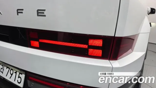 Hyundai Santa Fe MX5 — Фото автомобиля 8