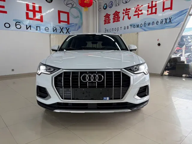 Audi Q3 — Фото автомобиля 2