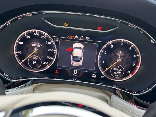 Bentley Continental 2022 4.0T GT V8 — Фото автомобиля 16