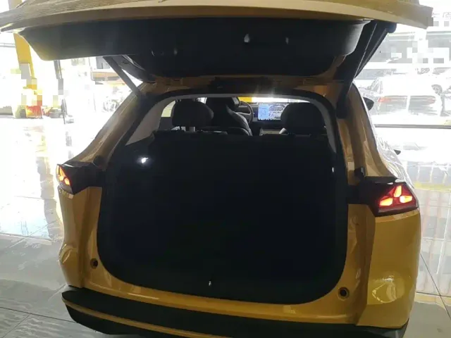 Deepal S07 — Фото автомобиля 18