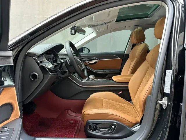 Audi A8 — Фото автомобиля 9