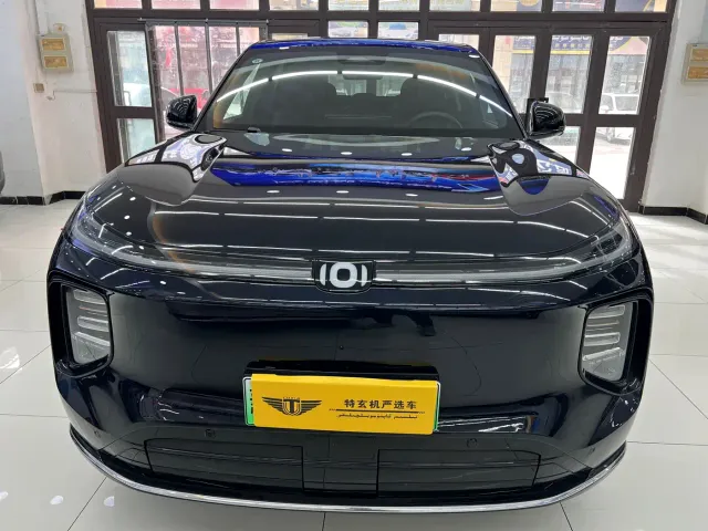 Changan Qiyuan Q07 — Фото автомобиля 2