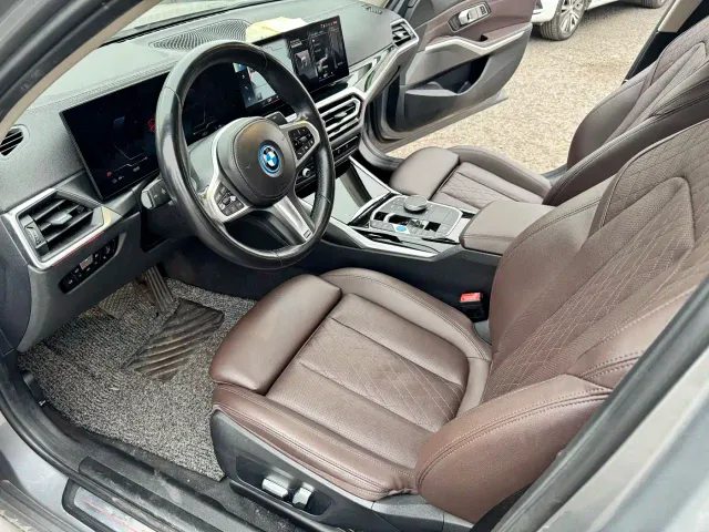 BMW i3 — Фото автомобиля 6
