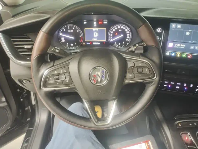 Buick Envision Plus — Фото автомобиля 10