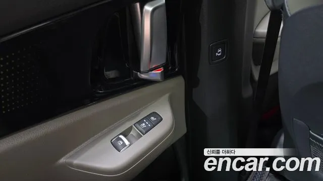 Kia Carnival 4th Gen — Фото автомобиля 23