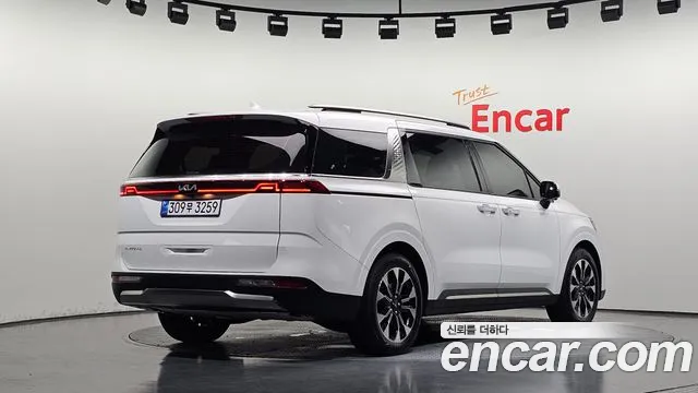 Kia Canival Carnival 4 поколение Бензин 9 мест Noblesse — Фото автомобиля 2