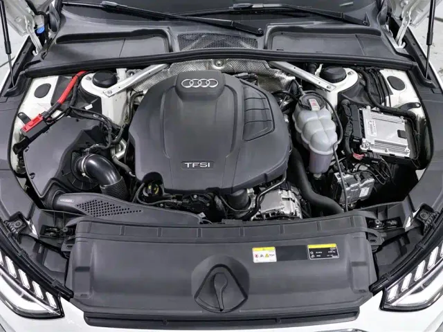 Audi A4L — Фото автомобиля 14