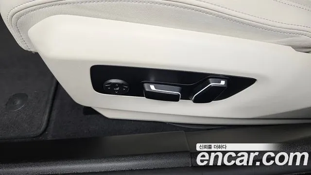 BMW 5-Series — Фото автомобиля 26