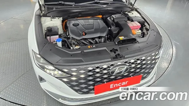 Hyundai Grandeur — Фото автомобиля 6