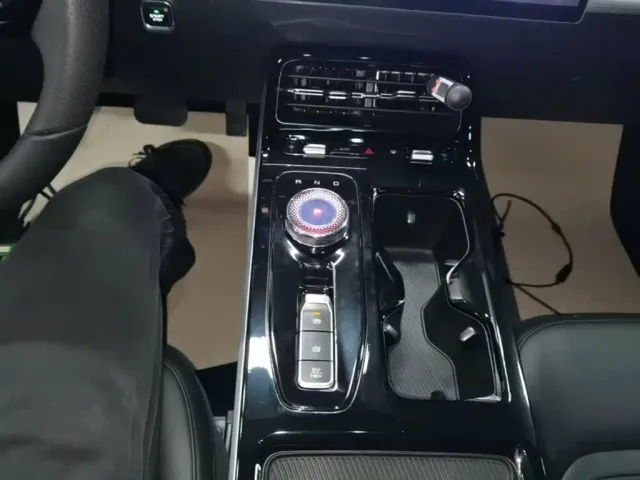 Wuling Starlight — Фото автомобиля 13