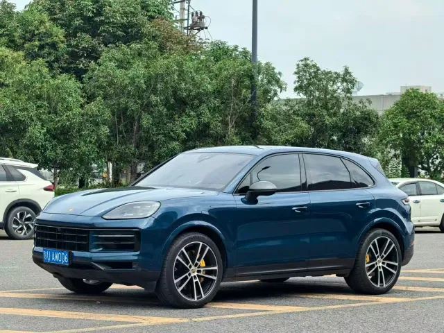 Фотография автомобиля — Porsche Cayenne