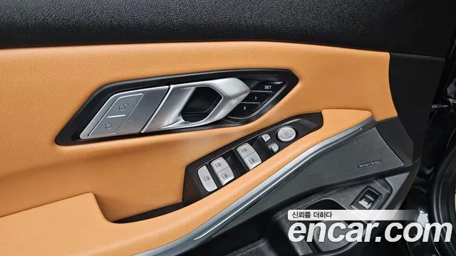 BMW 3-Series 3 серия (G20) 320i M Sport — Фото автомобиля 12