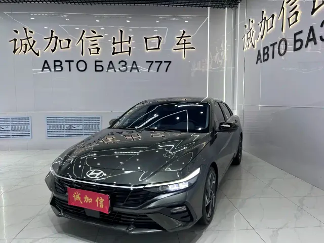 Фотография автомобиля — Hyundai Elantra