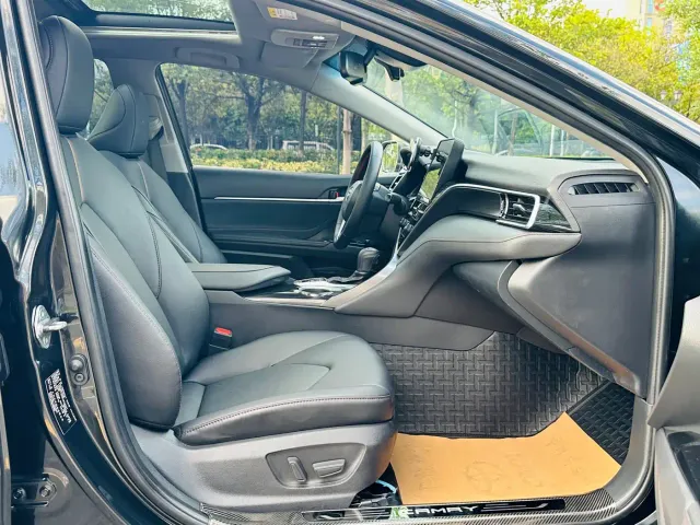 Toyota Camry — Фото автомобиля 16