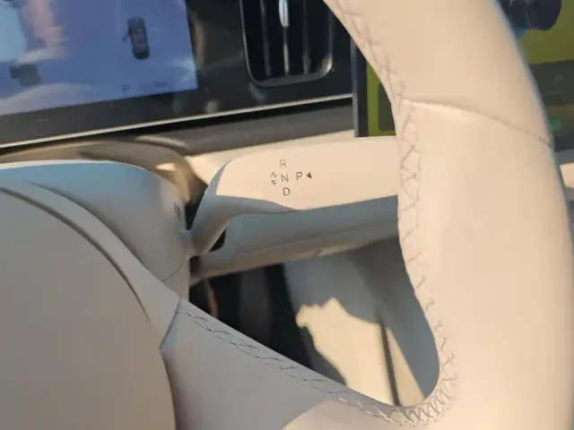 BYD Seal 05 DM-i — Фото автомобиля 16