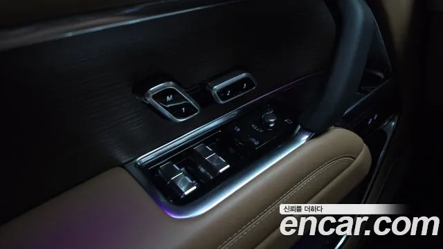 Land Rover Range Rover — Фото автомобиля 28