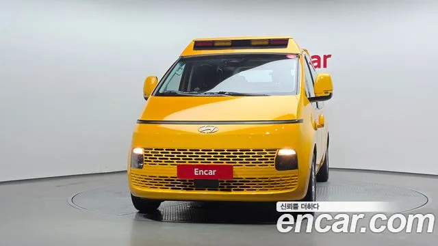 Hyundai Staria Staria L3.5 Школьный автобус — Фото автомобиля 2