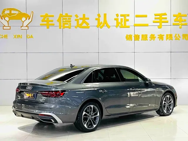 Audi A4L — Фото автомобиля 3