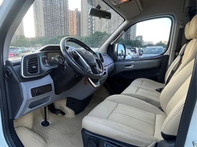Maxus Xintu V80 — Фото автомобиля 7