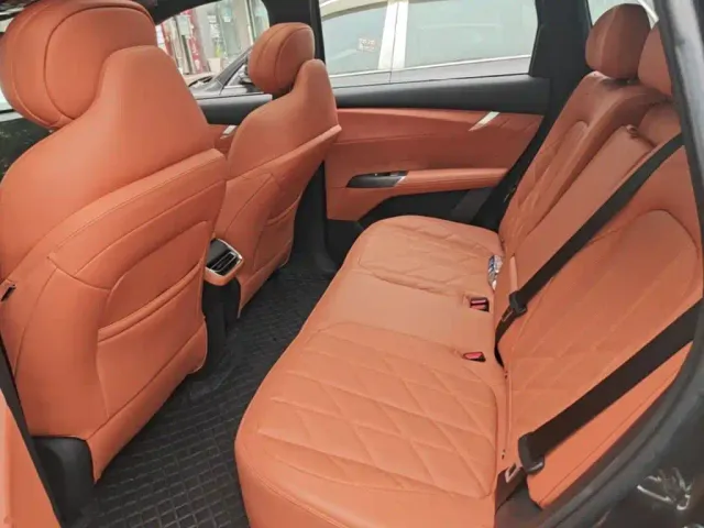 Changan CS75 Plus — Фото автомобиля 16