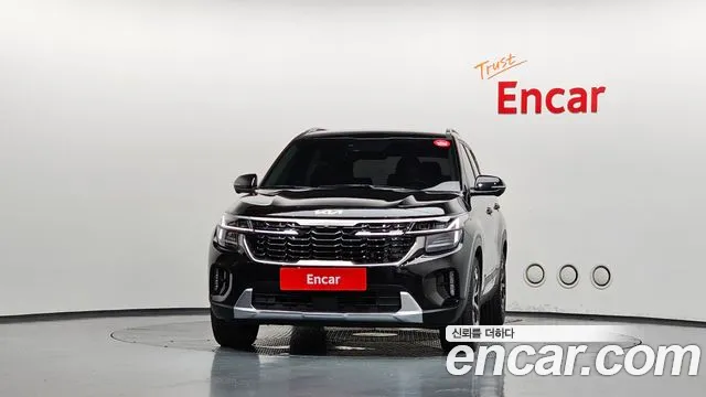 Kia Seltos Новый Seltos Бензин 1.6 турбо 2WD — Фото автомобиля 3