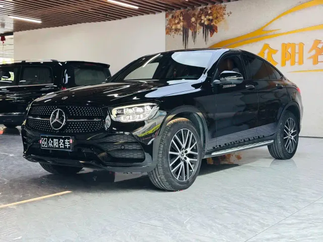 Фотография автомобиля — Mercedes-Benz GLC Coupe