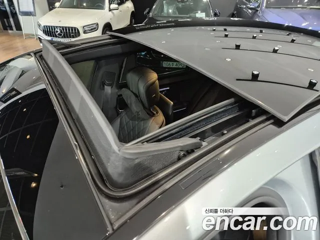 Mercedes-Benz S-Class — Фото автомобиля 17