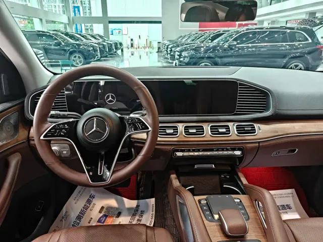 Mercedes-Benz GLE-Class — Фото автомобиля 14