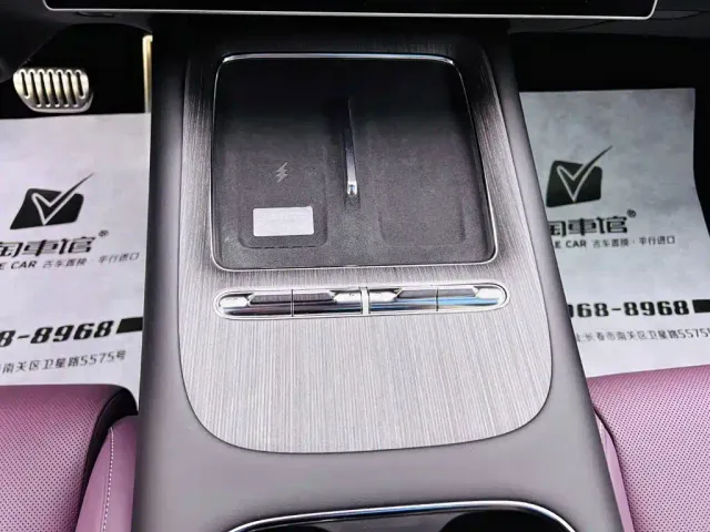 Xiaomi SU7 — Фото автомобиля 14