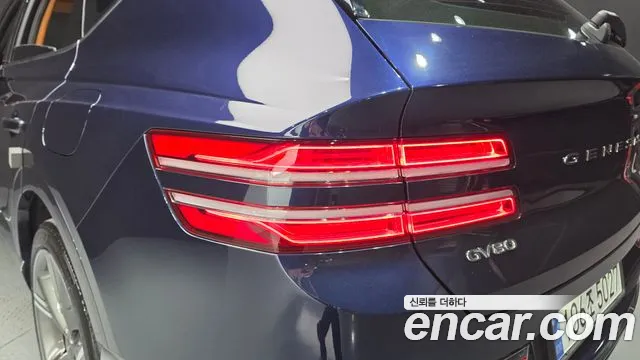 Genesis GV80 — Фото автомобиля 8